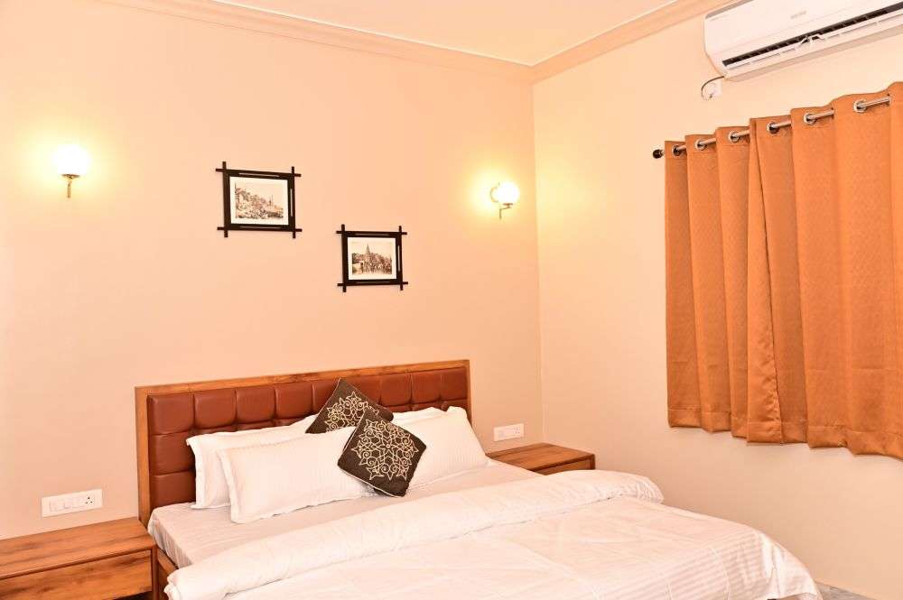 Shridham Home Stay