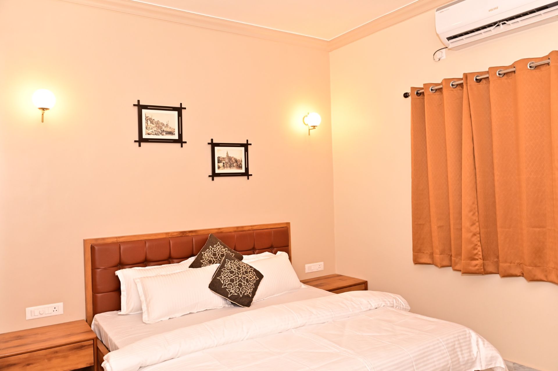Shridham Home Stay